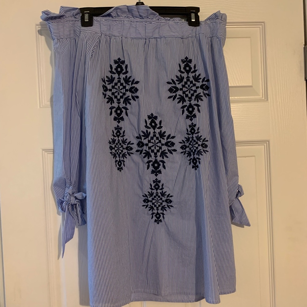 Off the Shoulder Blousey Shirt Dress- Size Small
